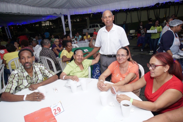 ONAPI ofrece Aguinaldo Navideño a sectores circundantes